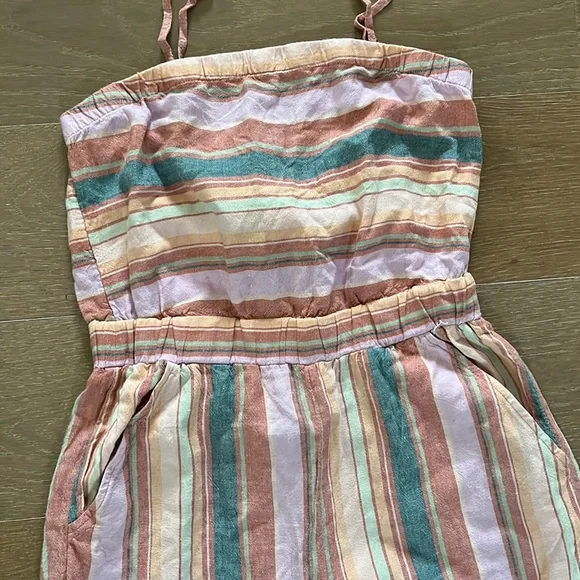 NWT American Eagle Striped Jumpsuit size medium - Picture 3 of 7